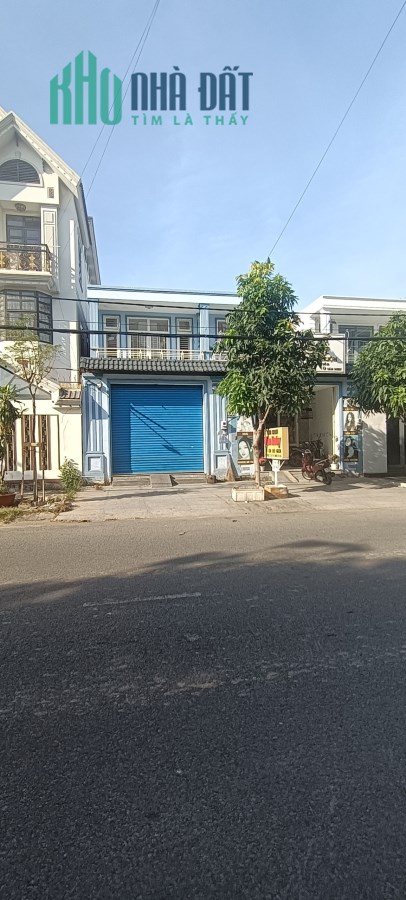 Cho thuê nhà mặt tiền đường kinh doanh DT 5X20 giá 15tr