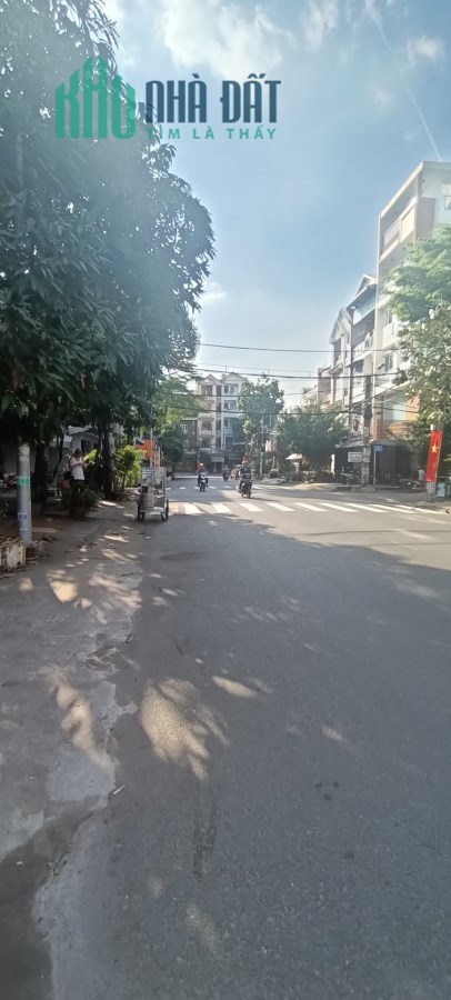 Cho thuê nhà mặt tiền đường kinh doanh DT 5X20 giá 15tr