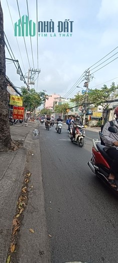 Cho thuê nhà mặt tiền tỉnh lộ 10 kinh doanh mọi ngành