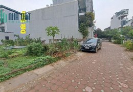 ĐẤT NGỌC THỤY CÒN NGUYÊN MẢNH, KHÁCH MUA MỚI CÓ THỂ XÂY NHÀ Ở  HOẶC KINH DOANH, TIỆN LỢI GIAO THÔNG