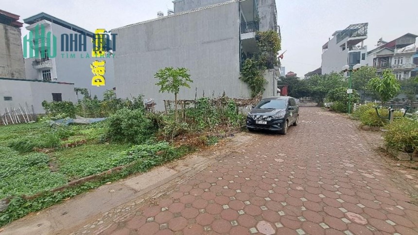 ĐẤT NGỌC THỤY CÒN NGUYÊN MẢNH, KHÁCH MUA MỚI CÓ THỂ XÂY NHÀ Ở  HOẶC KINH DOANH, TIỆN LỢI GIAO THÔNG