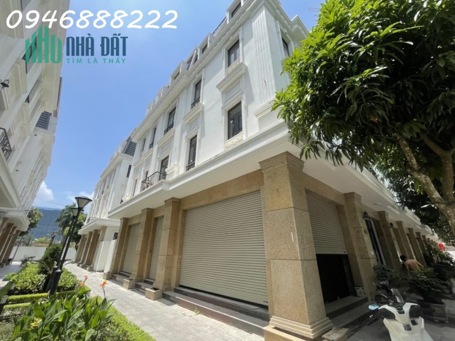 Hoàng Huy Mall xây thô hoàn thiện bên ngoài vị trí ngay sau dãy SHOPHOUSE