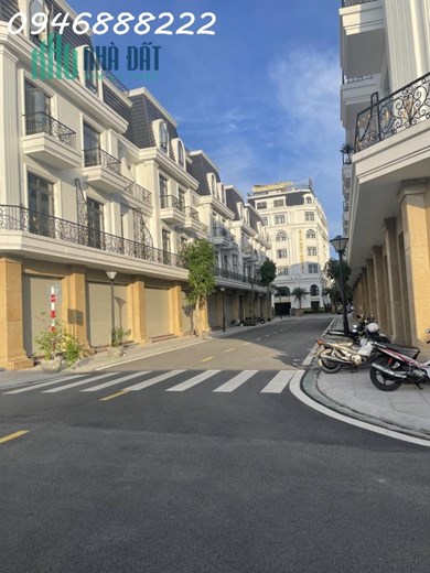 Hoàng Huy Mall xây thô hoàn thiện bên ngoài vị trí ngay sau dãy SHOPHOUSE