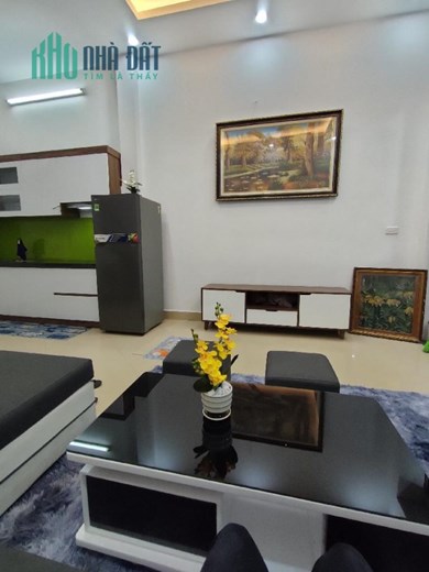 LÔ GÓC 20M RA MẶT PHỐ TRƯƠNG ĐỊNH NGÕ THÔNG TUYỆT ĐẸP 4 TẦNG 32M2 NHỈNH 4 TỶ