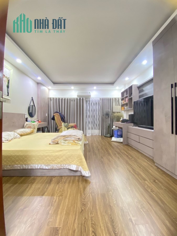 LÔ GÓC 20M RA MẶT PHỐ TRƯƠNG ĐỊNH NGÕ THÔNG TUYỆT ĐẸP 4 TẦNG 32M2 NHỈNH 4 TỶ