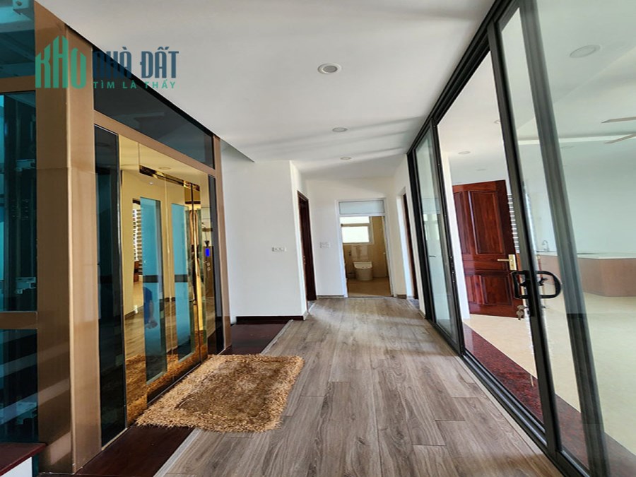 Chính Chủ Cần Bán Biệt Thự TT1 Thành Phố Giao Lưu, Nội Thất Cao Cấp