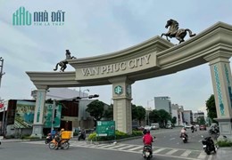 Bán Nhà Giá Tốt Mặt Tiền Quốc Lộ 13. Ngay gần cổng Vạn Phúc City, dt 253.8 m²