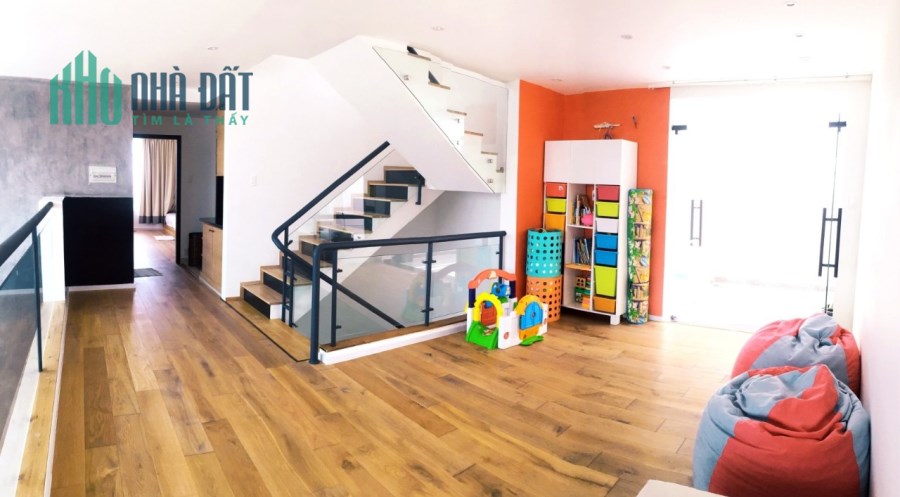 Bán nhà mặt tiền kinh doanh đường Nguyễn Thị Thơi nhà 110 m2 2 tầng 3pn chỉ 7 tỷ
