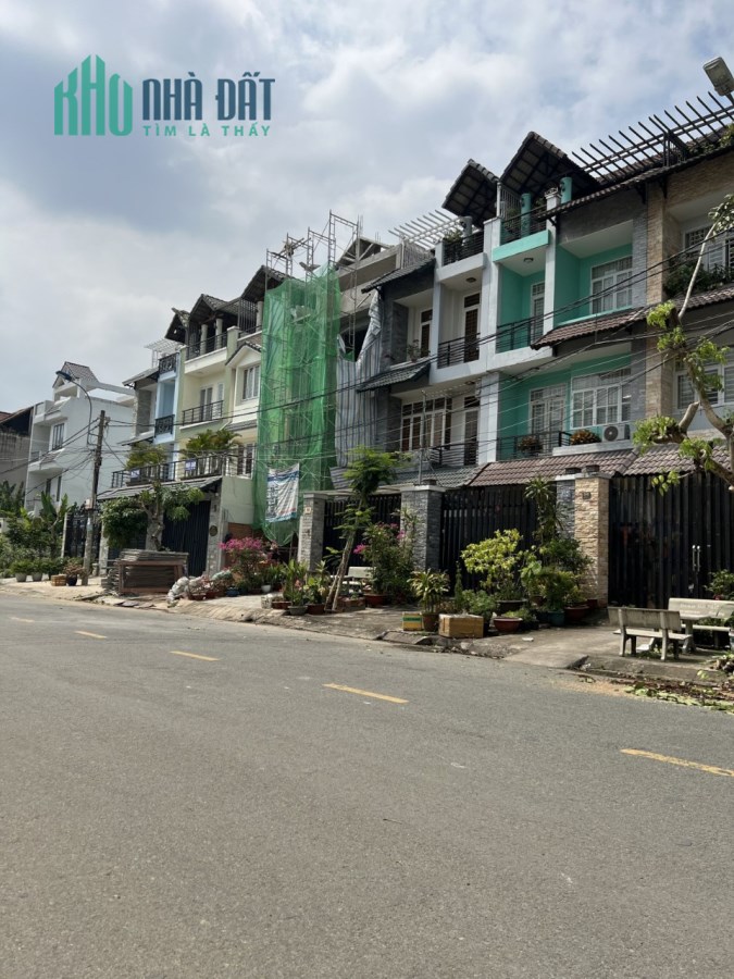 Bán nhà mặt tiền kinh doanh đường Nguyễn Thị Thơi nhà 110 m2 2 tầng 3pn chỉ 7 tỷ