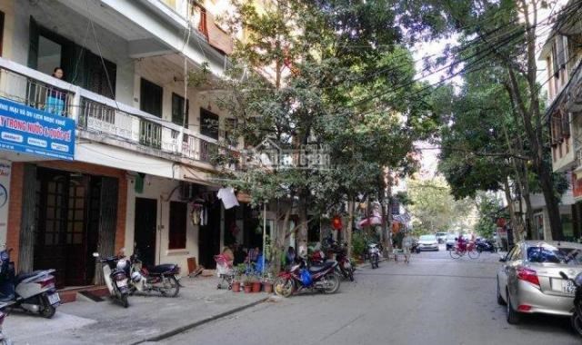 Chính chủ bán gấp nhà Phố Phương Mai giá 11.2 tỷ, 55m2. Oto tránh.