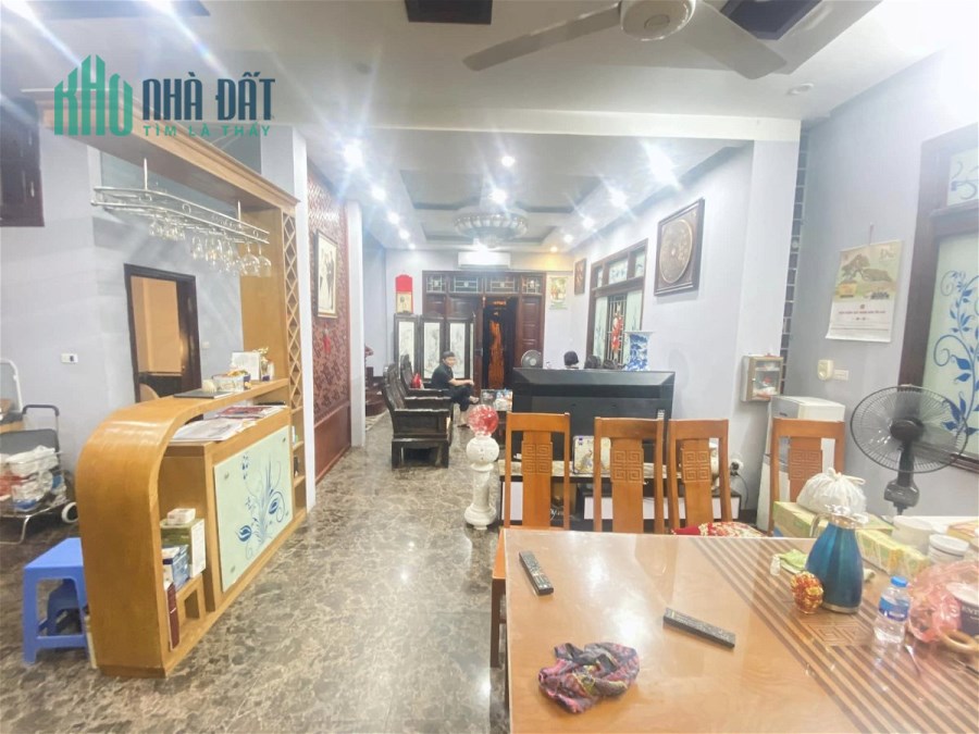 Bán Nhà Phố Trích Sài Quận Tây Hồ. 73m Mặt Tiền 6m Nhỉnh 12 Tỷ. Cam Kết Ảnh Thật Mô Tả Chính Xác.