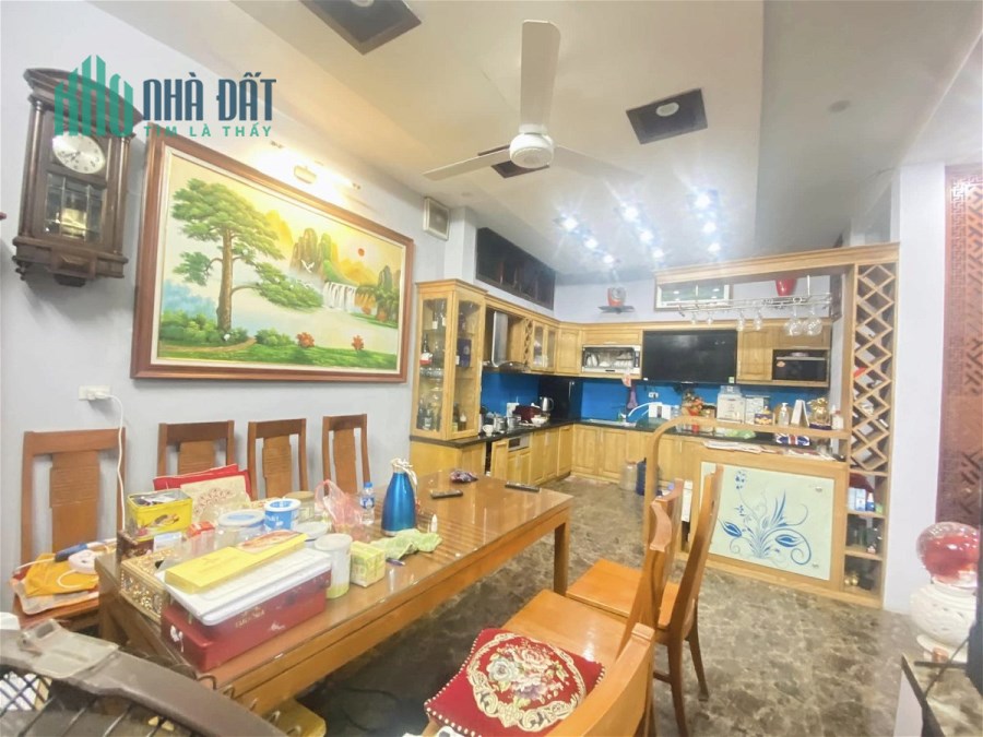 Bán Nhà Phố Trích Sài Quận Tây Hồ. 73m Mặt Tiền 6m Nhỉnh 12 Tỷ. Cam Kết Ảnh Thật Mô Tả Chính Xác.