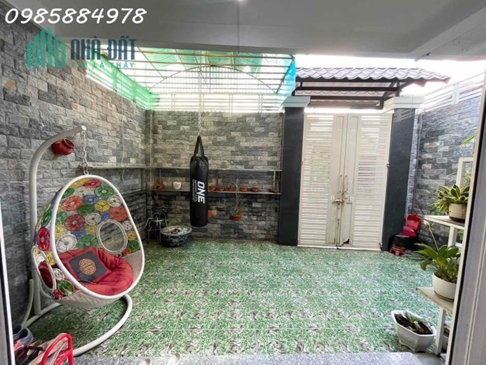 CHỦ CẦN BÁN NHANH CĂN NHÀ HẺM 2 TẦNG NGAY TRUNG TÂM THÀNH PHỐ NHA TRANG, P.VẠN THẮNG