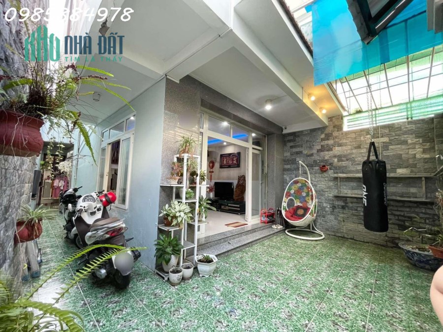 CHỦ CẦN BÁN NHANH CĂN NHÀ HẺM 2 TẦNG NGAY TRUNG TÂM THÀNH PHỐ NHA TRANG, P.VẠN THẮNG