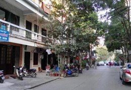 Chính chủ bán gấp nhà Mặt phố Hàng Cá giá 14 tỷ, 18mx5 tầng, kinh doanh tốt