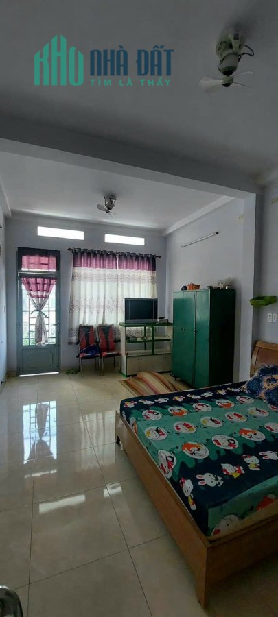 Bán Nhà Mặt Tiền Đồng Đen, Víp Tân Bình, 148m2, Ngang Hơn 5m, Dòng Tiền 40tr, Nhỉnh 28 Tỷ