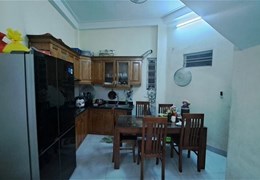 Bán nhà Việt Hưng 40m2 mặt tiền 4m, ô tô gần nhà hơn 2 tỷ Long Biên Hà Nội