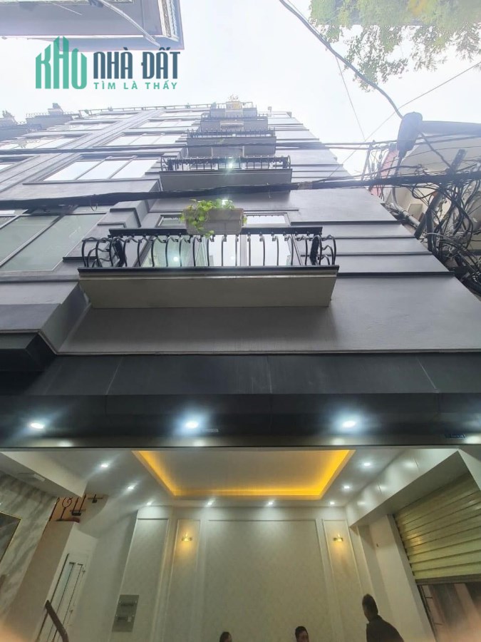 Lô góc 3 thoáng, kinh doanh, thang máy ở luôn , ôtô tránh 33m2x7 tầng Hoàng Văn Thái.