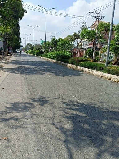 Chủ cần bán mặt tiền đường Nguyễn Văn Linh K2 P6 TP Sóc Trăng