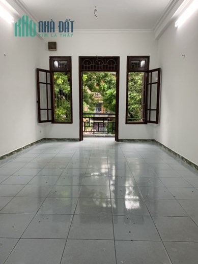 Cho Thuê Nguyên Nhà  mặt phố Trương Định,  Hai Bà Trưng