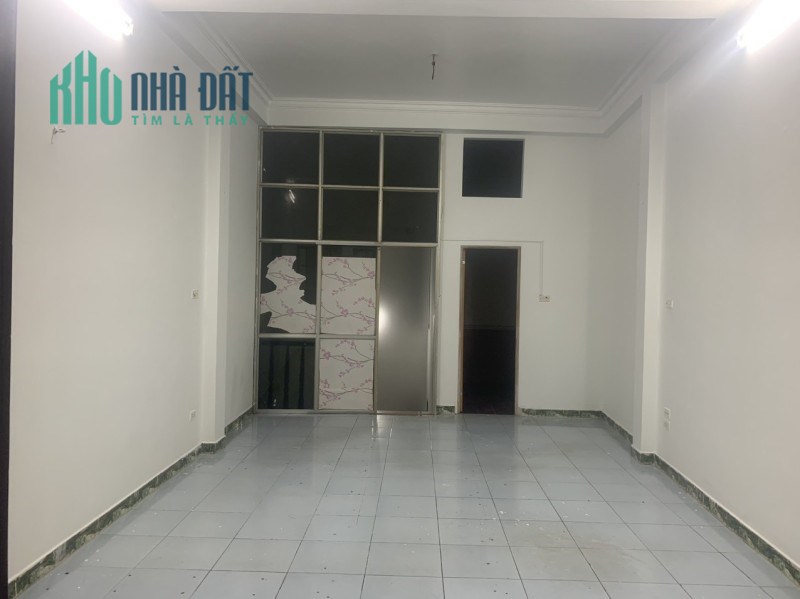 Cho Thuê Nguyên Nhà  mặt phố Trương Định,  Hai Bà Trưng