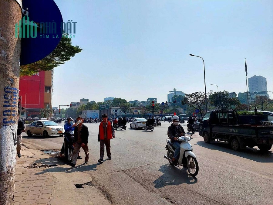 Bán Đất Mặt Phố La Thành Quận Đống Đa. 64m Nhỉnh 12 Tỷ. Cam Kết Ảnh Thật Mô Tả Chính Xác. Chủ Cần