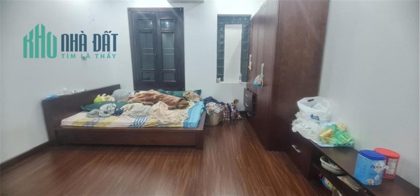 Chính Chủ Nhờ Tìm Người Thuê Toàn Bộ Nhà kinh doanh mặt phố Ngã Tư Sở, quận Đống Đa