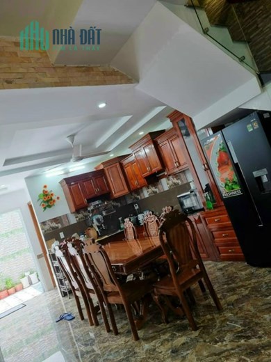 Nhà 11x6 - Huỳnh Tịnh Của - HXH - 5 Lầu (Q3) - 10.2 tỷ