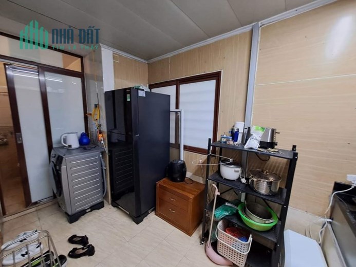Chỉ 1,38 tỷ sở hữu căn hộ tầng 2,  mặt phố Nguyễn Thái Học , Ba Đình ,35m