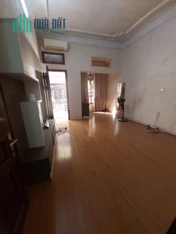 Bán nhà Vương Thừa Vũ  56m x 5T  MT4m giá 9,8 tỷ