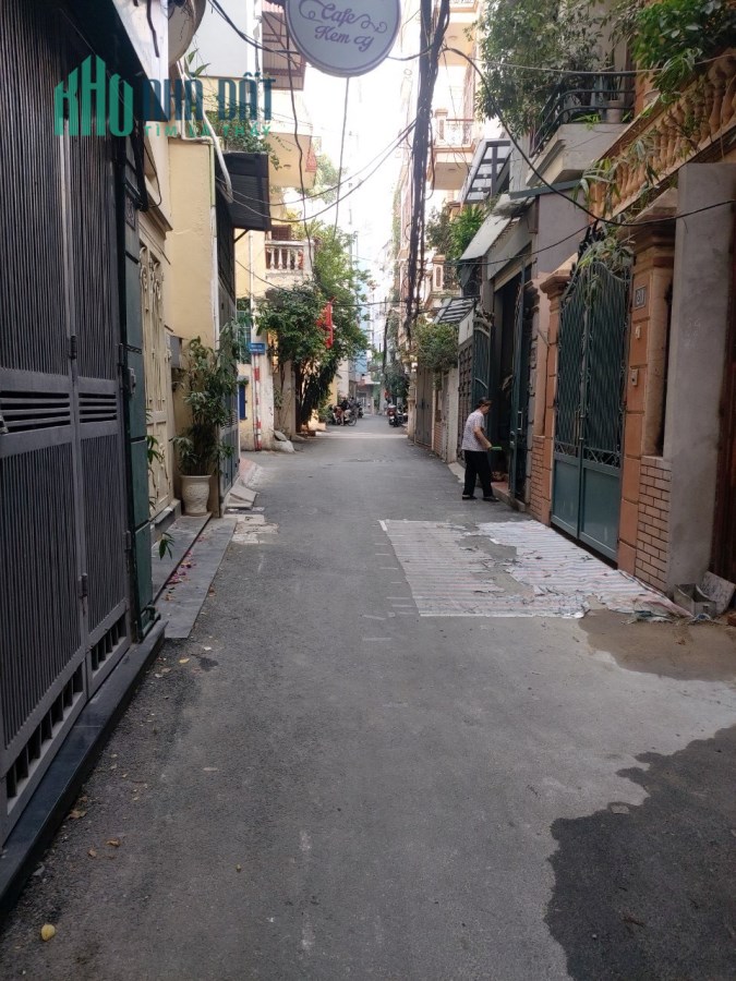 Bán nhà Vương Thừa Vũ  56m x 5T  MT4m giá 9,8 tỷ