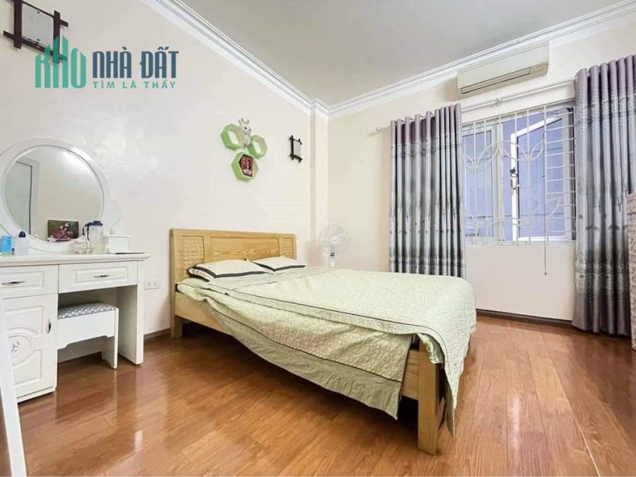 Bán nhà phân lô Phố Khương Đình Thanh Xuân 36m2x4 tầng, gần ô tô, về ở ngay đón Tết nhỉnh 4 tỷ,
