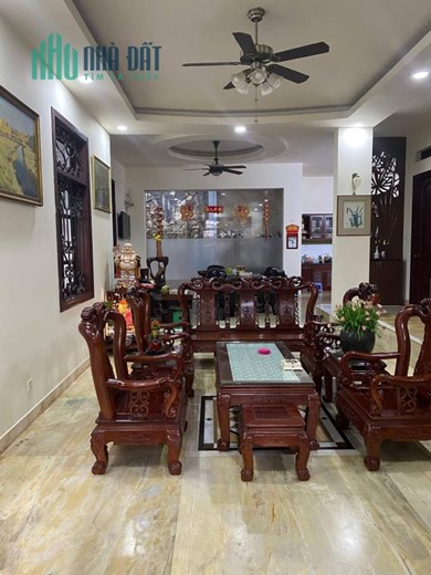 Bán Biệt Thự Thân Nhân Trung, Tân Bình, 177m2, Ngang Khủng 10m, 3 Tầng Mới, Nhỉnh 31 Tỷ TL.
