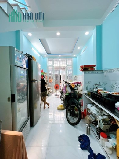Lê Quốc Hưng DT 26.7m 3.1m x10m - 2 tầng - giá 3.5 tỷ -  Quận 4