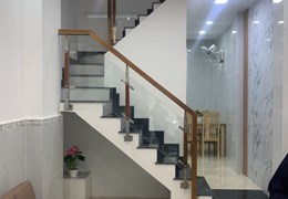 Gấp bán nhà Nguyễn Văn Nghi Gò Vấp 3 tầng 3 pn nhà mới ở ngay giá 4 tỷ