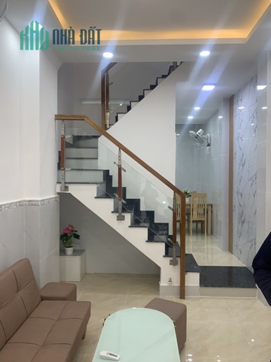 Gấp bán nhà Nguyễn Văn Nghi Gò Vấp 3 tầng 3 pn nhà mới ở ngay giá 4 tỷ