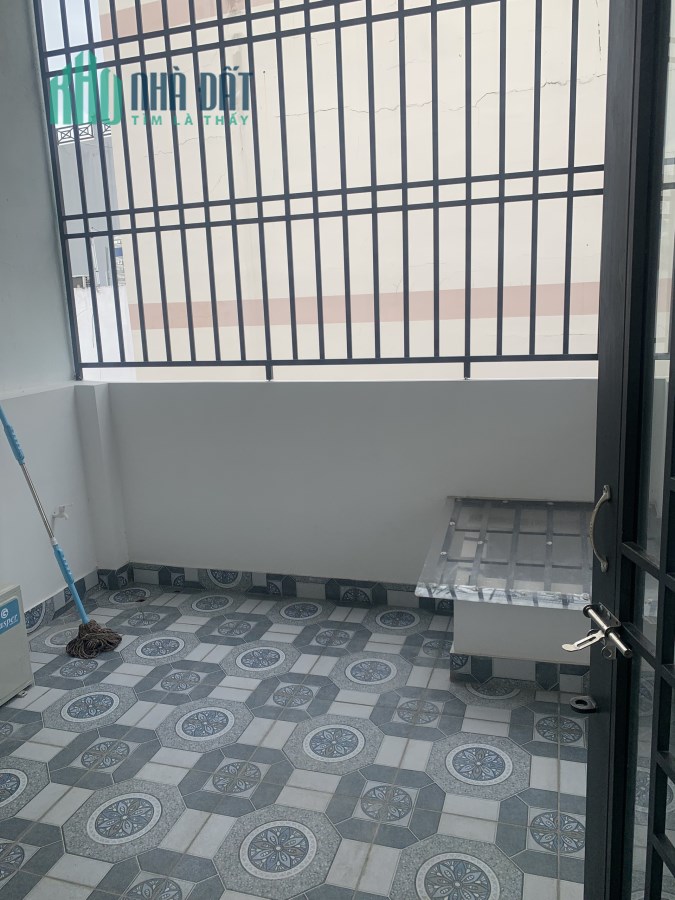 Gấp bán nhà Nguyễn Văn Nghi Gò Vấp 3 tầng 3 pn nhà mới ở ngay giá 4 tỷ