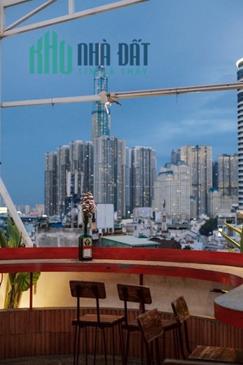 EM CẦN SANG NHƯỢNG LẠI QUÁN ROOFTOP TẠI QUẬN BÌNH THẠNH