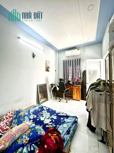 Bán nhà nhỏ xinh đường 18b - Bình Tân - Hiếm gặp - 30M2 - 2 TẦNG - HẺM 5M - NHỈNH 2 TỶ💥
