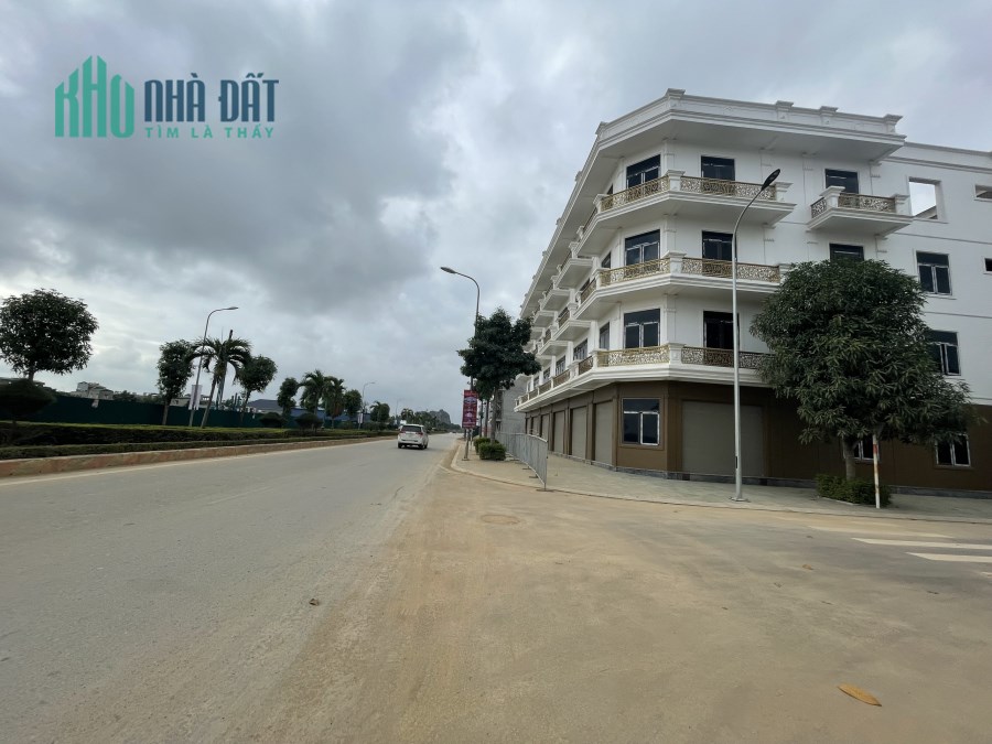 BÁN CĂN ĐẦU VE MẶT CHUNG CƯ,  BAO PHÍ SANG TÊN. LH: 0966 343 969