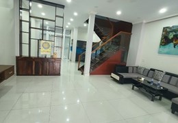 Chính chủ cho thuê nhà nguyên căn P. Phú Tân,  sát thành phố mới, gần KCN Kim Huy.