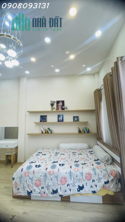A3131-Nhà Đẹp Quận 3 , P12 , Lê Văn Sỹ DT: 50 m², 3 tầng, 4PN Giá Chỉ 6 Tỷ 1 ( Còn TL )