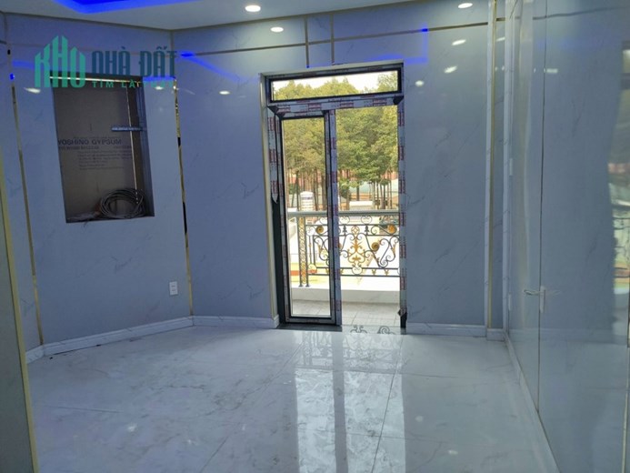 Mặt Tiền Trung Mỹ Tây, Quận 12 - Gần Nguyễn Ảnh Thủ - 60m2 - 5 Tầng Mới Cóng - Chỉ hơn 5 TỶ