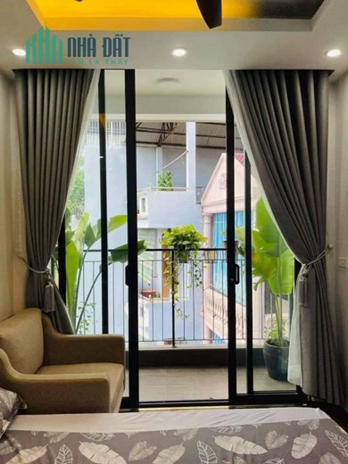BÁN NHÀ LÊ DUẨN - KINH DOANH CỰC ĐỈNH - Ô TÔ THÔNG NGÕ