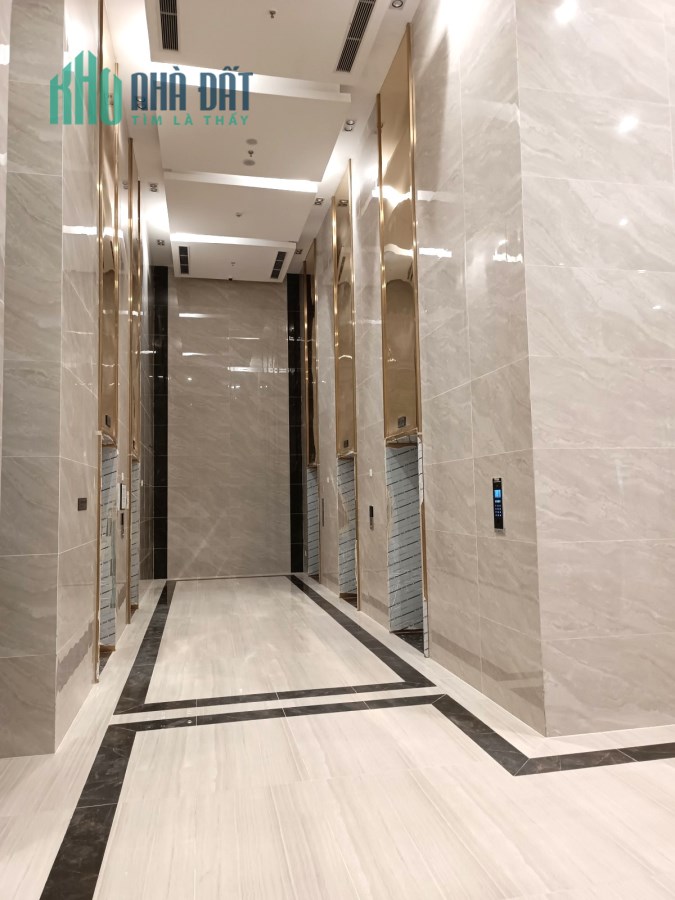 CC CAO CẤP - 3 NGỦ - MẶT ĐƯỜNG LÊ VĂN LƯƠNG -TRUNG TÂM THÀNH PHỐ - NHỈNH 7 TỶ