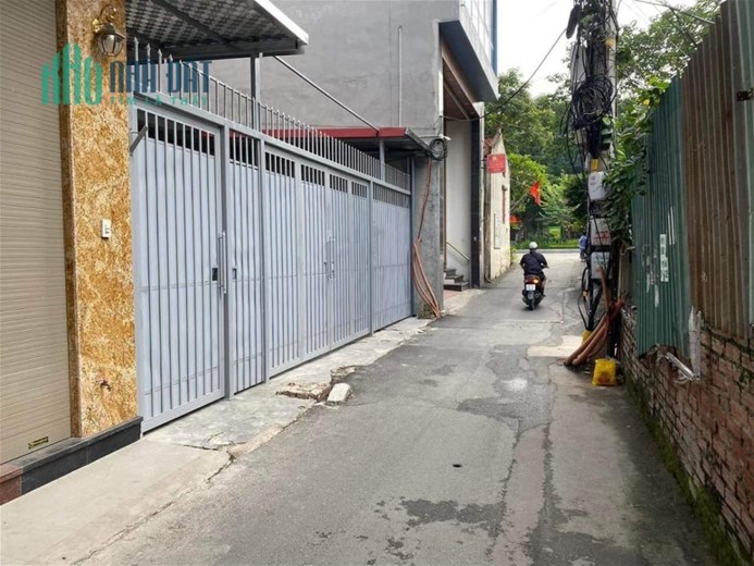 Bán Nhà Phố Lạc Long Quân Quận Tây Hồ. 137m Mặt Tiền 8m Nhỉnh 26 Tỷ. Cam Kết Ảnh Thật Mô Tả Chính