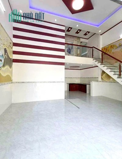 Chính chủ cần bán gấp nhà sổ riêng 90m2 gần cây xăng 26 đường Đồng Khởi, 1 tỷ O2O triệu