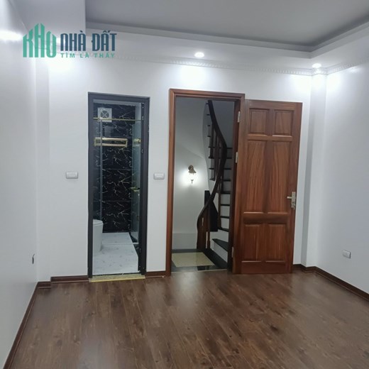 Cực hiếm. Bán nhà Vương Thừa Vũ, Thanh Xuân. 35m2 x 6 Tầng. NHÀ ĐẸP. GẦN Ô TÔ. Hơn 4 Tỷ.  0968084286