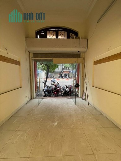 Bán Nhà Mặt Phố La Thành Quận Đống Đa. 36m Nhỉnh 10 Tỷ. Cam Kết Ảnh Thật Mô Tả Chính Xác. Chủ Cần