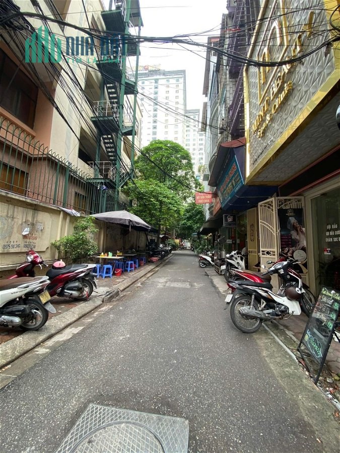 Bán Nhà Phố Huỳnh Thúc Kháng Quận Đống Đa. 38m Nhỉnh 10 Tỷ. Cam Kết Ảnh Thật Mô Tả Chính Xác. Chủ